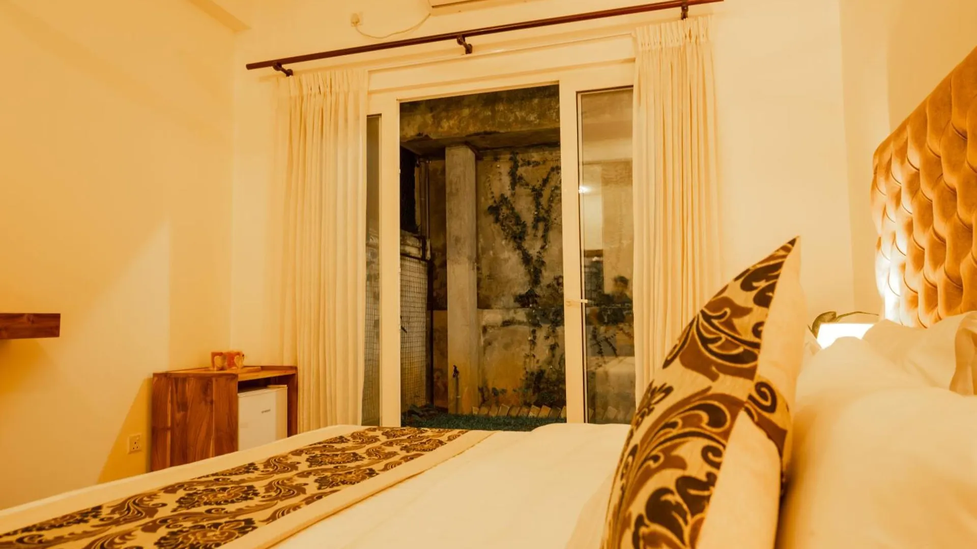 Manthra Leisure Hotel Kandy 0*,